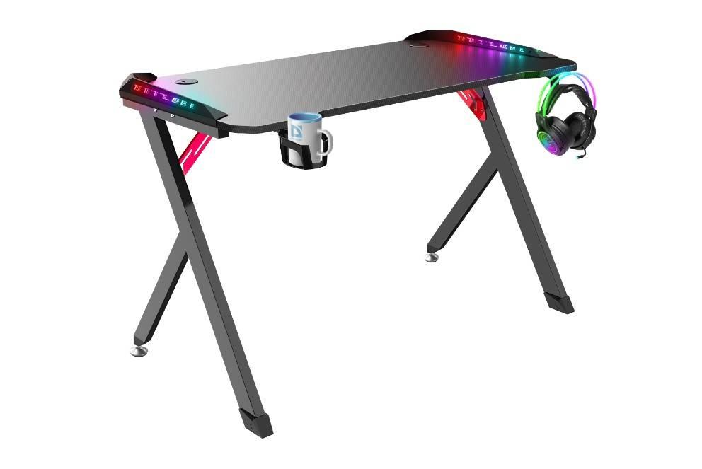 Defender Игровой стол Platinum RGB,подвес кружки+гарн.,черн., 64302