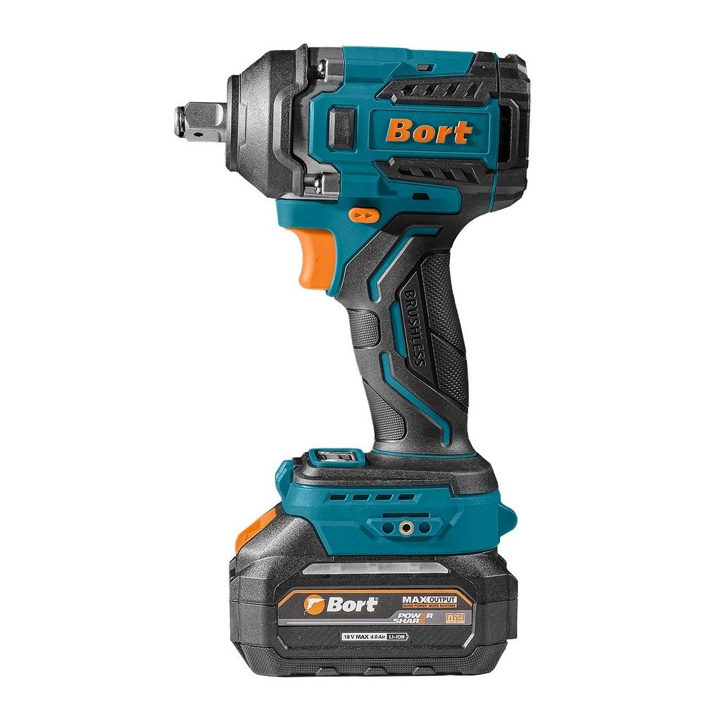 Bort ГАЙКОВЕРТ АККУМУЛЯТОРНЫЙ BORT BSR-21U (2х4АЧ+ЗУ) [93418477] { 800 Нм, 0-2700 об/мин, акб Li-Ion, аккумуляторная система Makita 18V LXT 18 В, вес 1.4 кг }